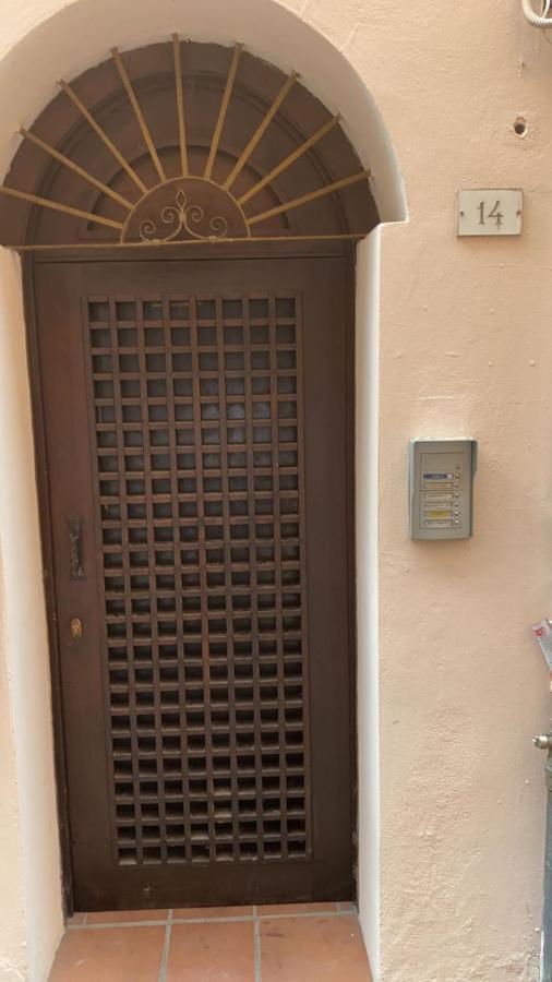 Appartamento Anna Sul Lago Di Garda - Citycenter Desenzano Del Garda Kültér fotó
